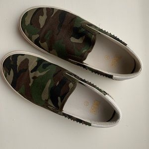 Ash camo sneakers